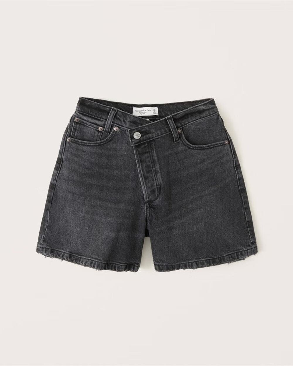 Abercrombie & Fitch Curve Love High Rise Dad Shorts - 28 - Black